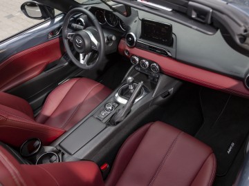 Mazda MX-5 2020 w wersji specjalnej &bdquo;100&rdquo;